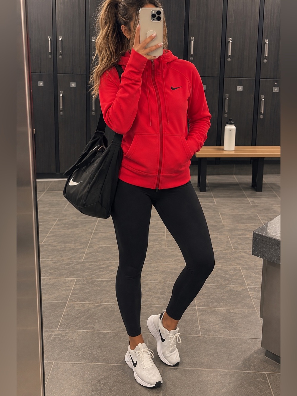 ❤️ Nike Therma-FIT Full Zip Hoodie Bright Red Size Medium ❤️